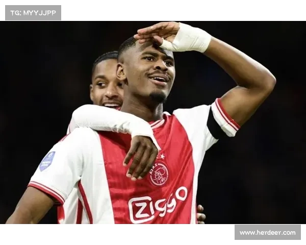 荷媒曝阿贾克斯对哈托心理价位定为5500至6000万欧元 荷媒曝阿贾克斯对哈托心理价位定为5500至6000万欧元