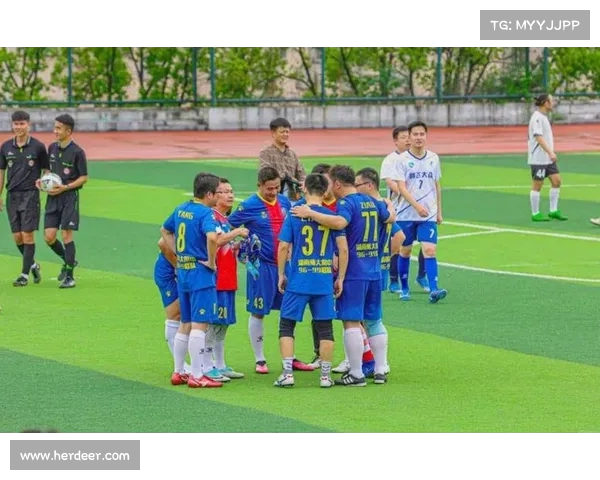 激情四溢的世界杯赛场燃起全球热血球迷的梦想与狂欢